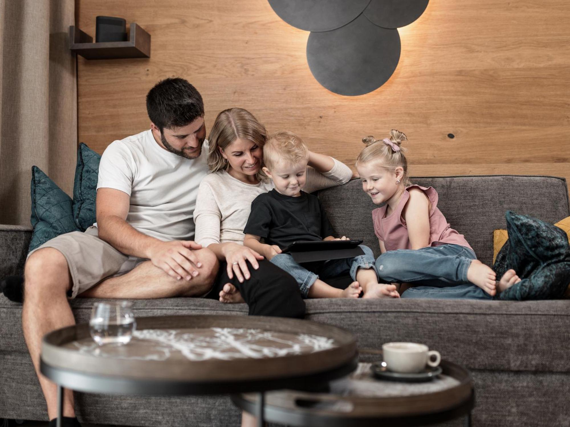 NEUES Apartmenthaus mit Sky- Wellness MYALPS Tirol Oetz Exterior foto